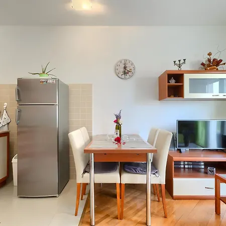 Peach Apartment *